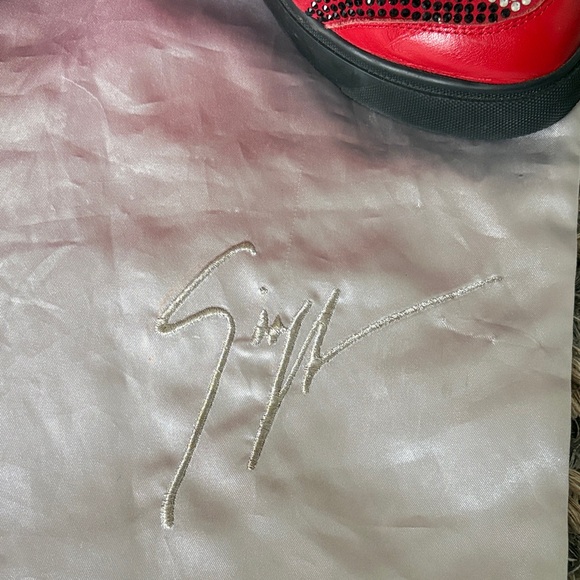 Giuseppe Zanotti Red and Black Crystal Embellished Sneakers - Picture 14 of 15